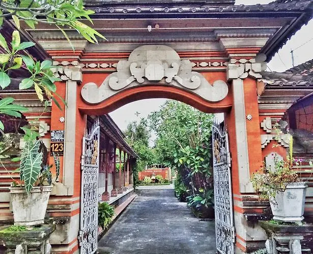 Geriya House *